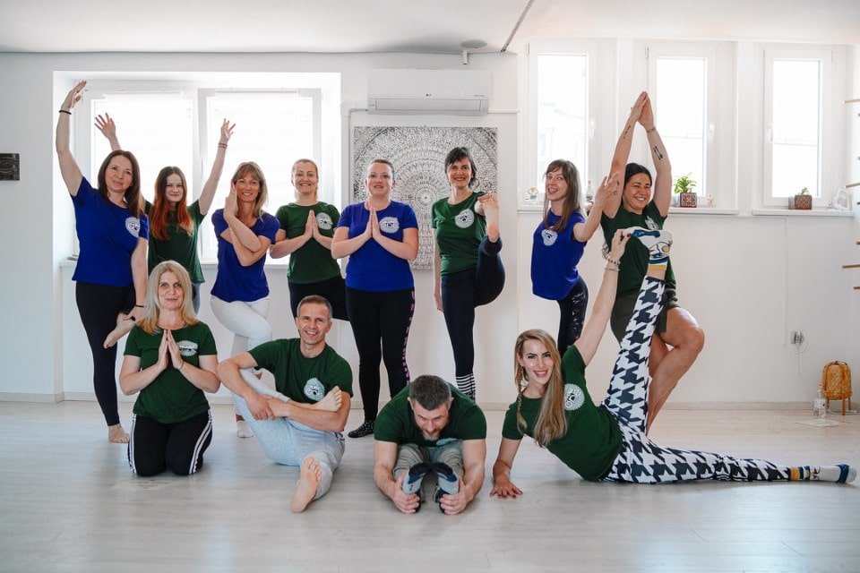 Yoga škola Rijeka dodjela diploma